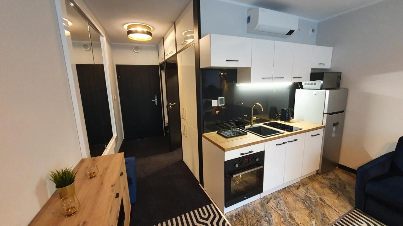 Gold Horizon Apartament Solny Resort Z Klimatyzacja I Garazem 코워브제크 외부 사진