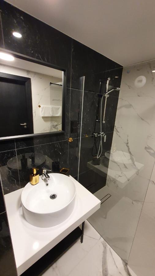 Gold Horizon Apartament Solny Resort Z Klimatyzacja I Garazem 코워브제크 외부 사진