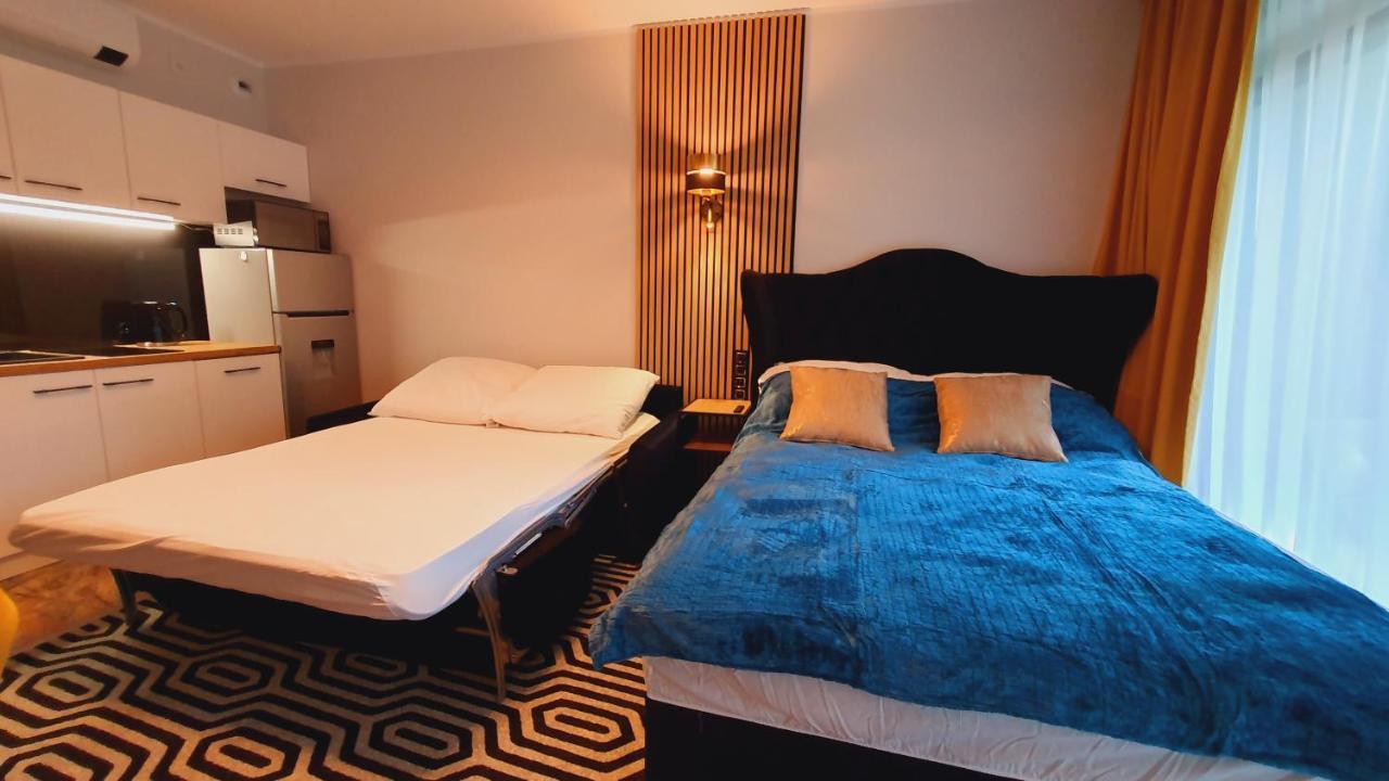 Gold Horizon Apartament Solny Resort Z Klimatyzacja I Garazem 코워브제크 외부 사진