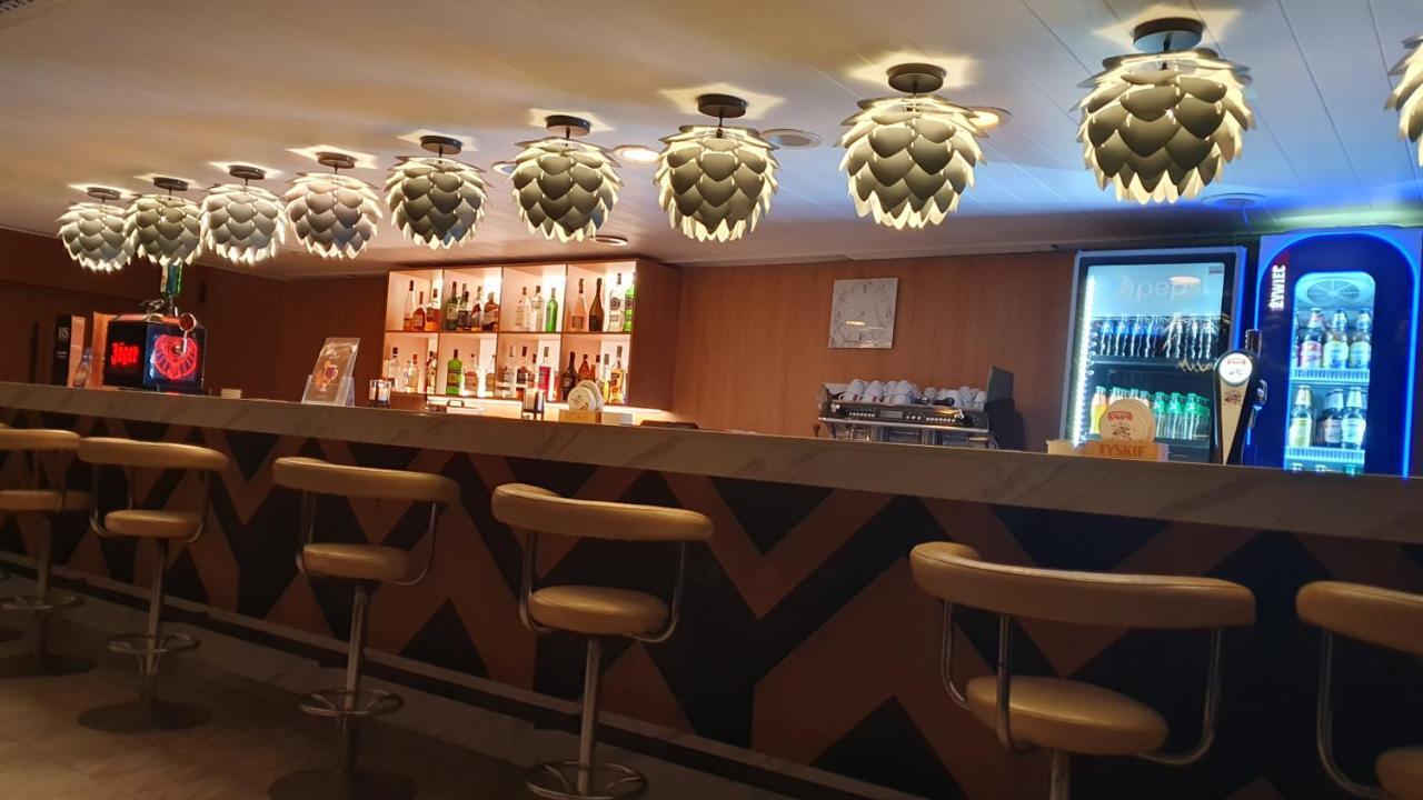 Gold Horizon Apartament Solny Resort Z Klimatyzacja I Garazem 코워브제크 외부 사진